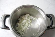 Овощное рагу с баклажанами, кабачками и картошкой Приготовить рагу овощное из кабачка и баклажана