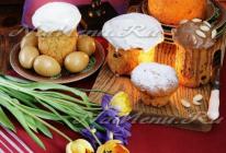 Blagoslov jaja i uskršnjih kolača na Uskrs Do kada se blagosiljaju uskršnji kolači u nedjelju